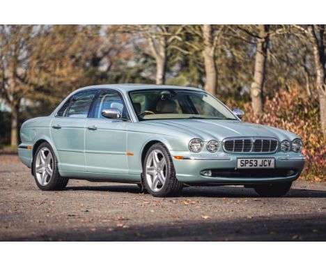 
	
		2003 Jaguar XJ8 (X350) 4.2SE* lo

	
SpecificationMake: JAGUARModel: XJ8Year: 2003Chassis Number: SAJAC72P24SG19373Regist
