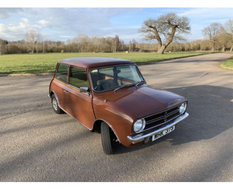 Incredibly low mileage Mini with just 9,121 miles.
Finished in Russet&nbsp;Brown, this Mini Clubman 1100 was supplied new by 