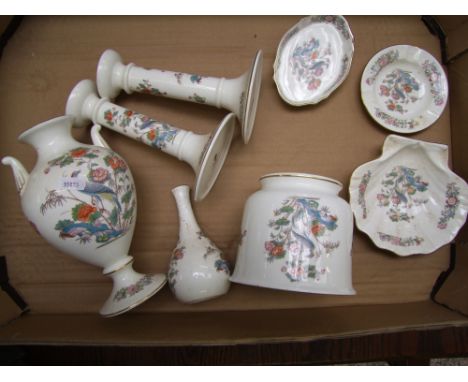 A collection of Wedgwood Kutani Crane pattern items to include twin handled vase, pair of candlestick holders, pin dishes etc