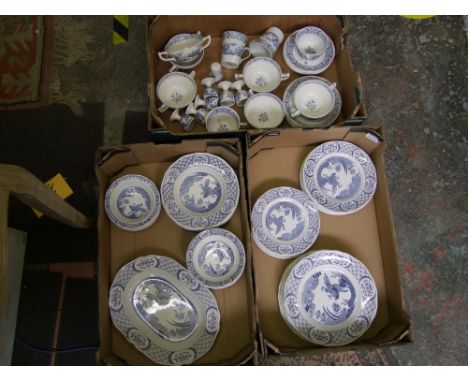 A large collection of Old Chelsea dinner ware to include 6 2 handled soup bowls and saucers, 7 dinner plates, 6 salad plates,