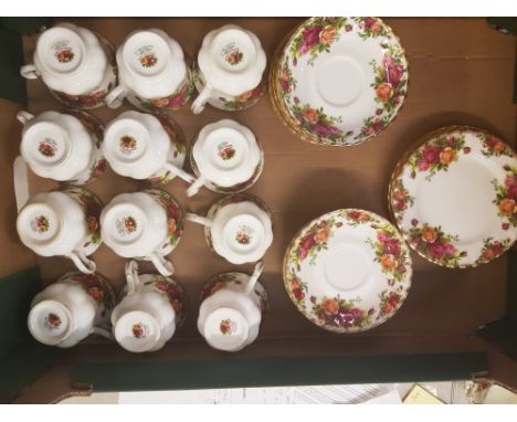 Royal Albert Old Country Roses pattern tea duo's x 12 (12 cups, 12 saucers) plus 5 side plates. 