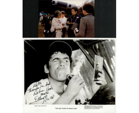 TV Film Elliott Gould signed 10 x 8 black and white photo. Also includes unsigned 6 x 4 behind the scenes photo. Gould is an 