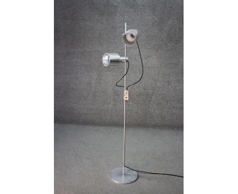 A vintage double spot aluminium floor lamp. H.55 Diam.27 cm. 