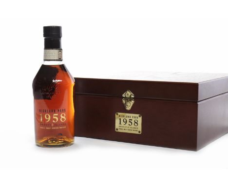 HIGHLAND PARK 1958 40 YEARS OLDActive. Kirkwall, Orkney. Bottle no. 196 of 665. 700ml, 44.0% volume. In wooden presentation b