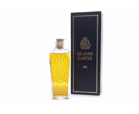 GLAMIS CASTLE 90 DECANTER AGED 25 YEARS Blended Scotch Whisky. Bottled in a Brierley Full Lead Crystal Decanter to celebrate 