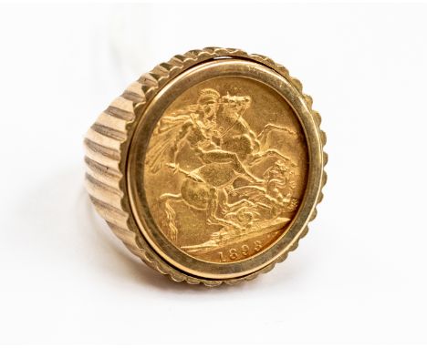 Victorian Sovereign 1893 in ring mount, total gross weight approx 15.4.gms 