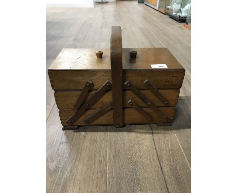 VINTAGE SEWING BOX