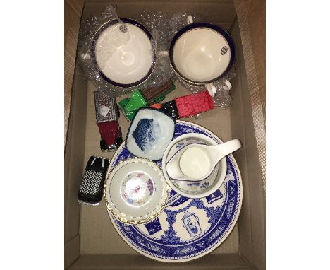 1 BOX OF ASSORTED WARE INCLUDING ROYAL WORCESTER