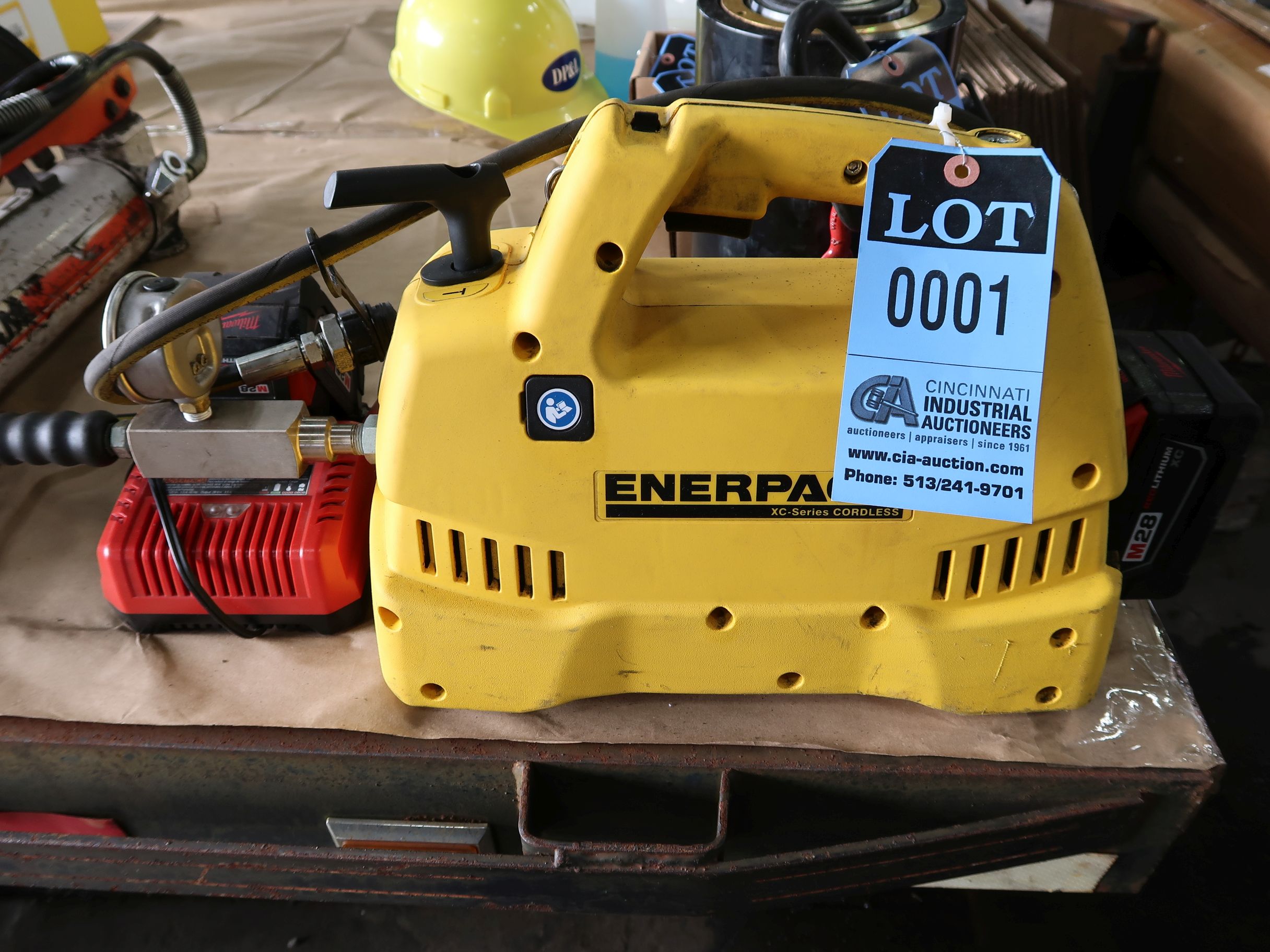 ENERPAC MODEL XC1202M CORDLESS HYDRAULIC POWER UNIT; S/N A01614072K, 28