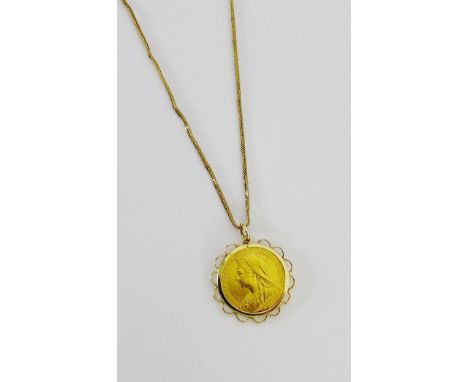 1901 Victorian sovereign mounted in a 9 carat gold frame, complete with 9 carat gold chain necklace