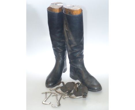 Pair of vintage riding boots and trees, the trees with brass inscription plate for Cap't Hon R.L. Pomeroy and pair of spurs