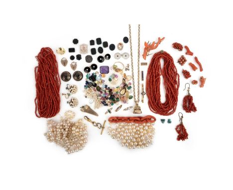 λ A large collection of gemstones, coral, untested pearls, jewels and hardstone intaglios, comprising: five rings including t