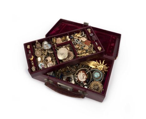 A large collection of jewels, 19th and 20th century, including a 9ct gold gate bracelet set with turquoise and half pearls, B