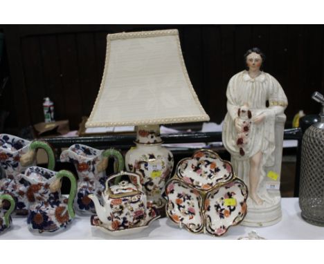 Masons Mandalay teapot, bowl, dish and lamp with shade