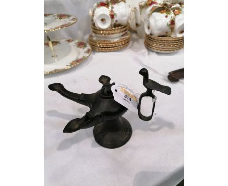 Bronze Pakistani oil burner