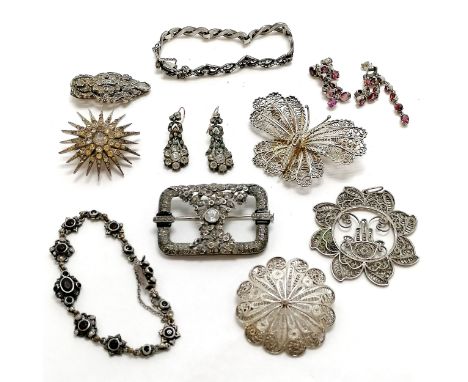 Qty of silver jewellery inc antique paste earrings, star brooch, Art Deco panel brooch (wear to pin end), stone set bracelet 