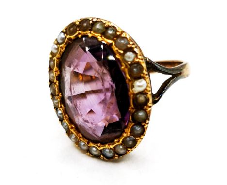 Unmarked gold amethyst &amp; pearl ring - size P &amp; 6.5g total weight Condition reportHas wear to the pearls