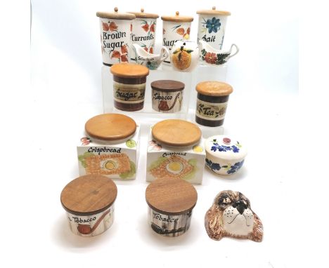 16 x Toni Raymond vintage retro pottery inc 3 tobacco jars, 2 crispbread jars 13cm high &amp; 15cm square, dog string holder 