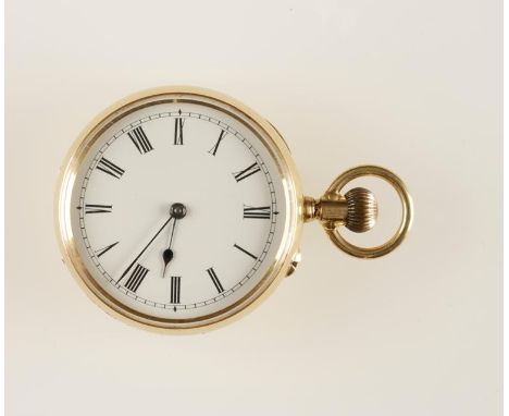 A GENTLEMAN'S 18K YELLOW GOLD OPEN FACED POCKET WATCH, the white enamel dial with Roman numerals, the case back with scrollwo