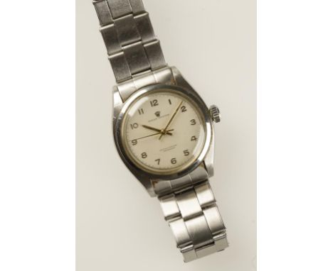 ROLEX: A GENTLEMAN'S STAINLESS STEEL WRISTWATCH, the round dial with Arabic numerals and sweep seconds hand, inscribed "Rolex