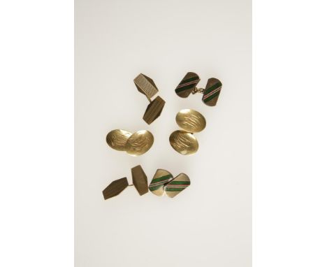 A PAIR OF 18CT YELLOW GOLD OVAL CUFFLINKS with chain link and engraved with initials and two other pairs of 9ct yellow gold c