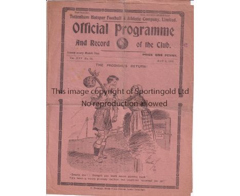 TOTTENHAM HOTSPUR Home programme v Notts. Co. 6/5/1933, folded in four and scores entered. Fair to generally good