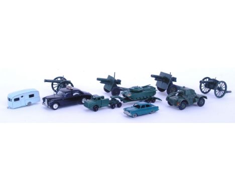 A collection of assorted loose vintage diecast to include Matchbox Lesney Major Pack 3 Sanky Tank Transporter (and Tank), Cor