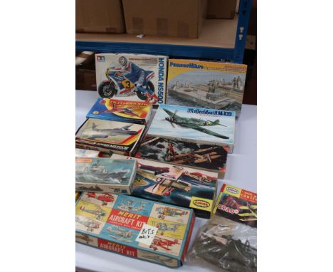 Group of eleven boxed plastic model kits, mostly aircraft, to include Aurora, Lindberg, Airfix, Hawk etc, unchecked but some 