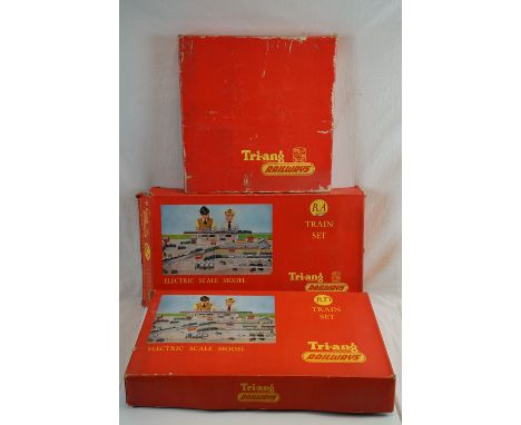 Two boxed Triang OO gauge train sets, both incomplete without locomotives, to include RD &amp; RA, plus a boxed Triang R161 O