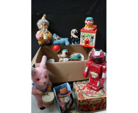 Group of mixed toys to include Fisher Price Jack In The Box, boxed Jumbo The Bubble Blowing Elephant, Funtime Dancing Hamster