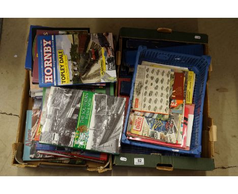 Quantity of empty Hornby Dublo boxes, model railway ephemera and a collection of h/b railway books (three boxes) 