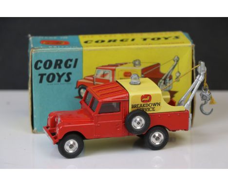 Boxed Corgi 417 Land Rover Breakdown Truck diecast model, some paint chips but gd overall, dusty box thats gd 