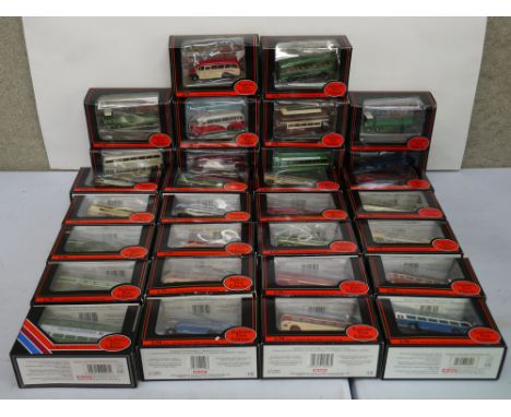 30 Boxed 1:76 EFE Exclusive First Edition diecast models buses, vg 