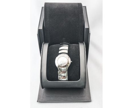 A black ceramic Rado Xeramo bracelet watch. Quartz movement with date feature. Watch reference: 01.115.0654.3.074. Supplied w