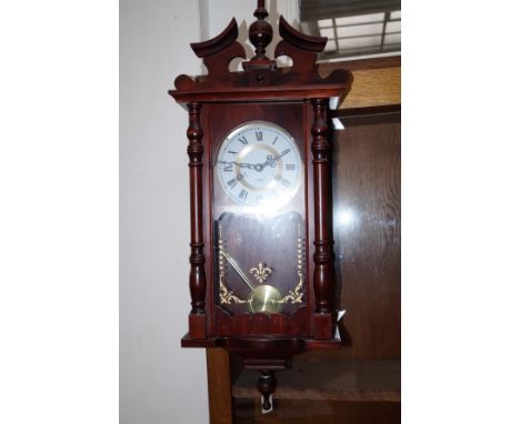 31 day wall clock