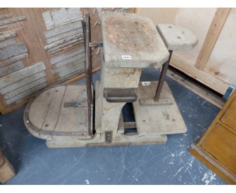 A VINTAGE RUSTIC PINE AND IRON MOUNTED PLATFORM SCALE.   H.58cms.