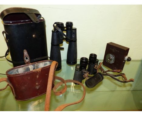 A LEATHER CASED PATHE WEBO 9M/M5 CINE CAMERA TOGETHER WITH TWO PAIRS OF BINOCULARS, THOSE LEATHER CASED BY CARL ZEISS AND THO