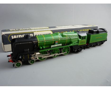 MODEL RAILWAY - Wrenn W2237 West Country SR 'Lyme Regis', boxed with instructions and packing rings, Hornby Dublo coupling