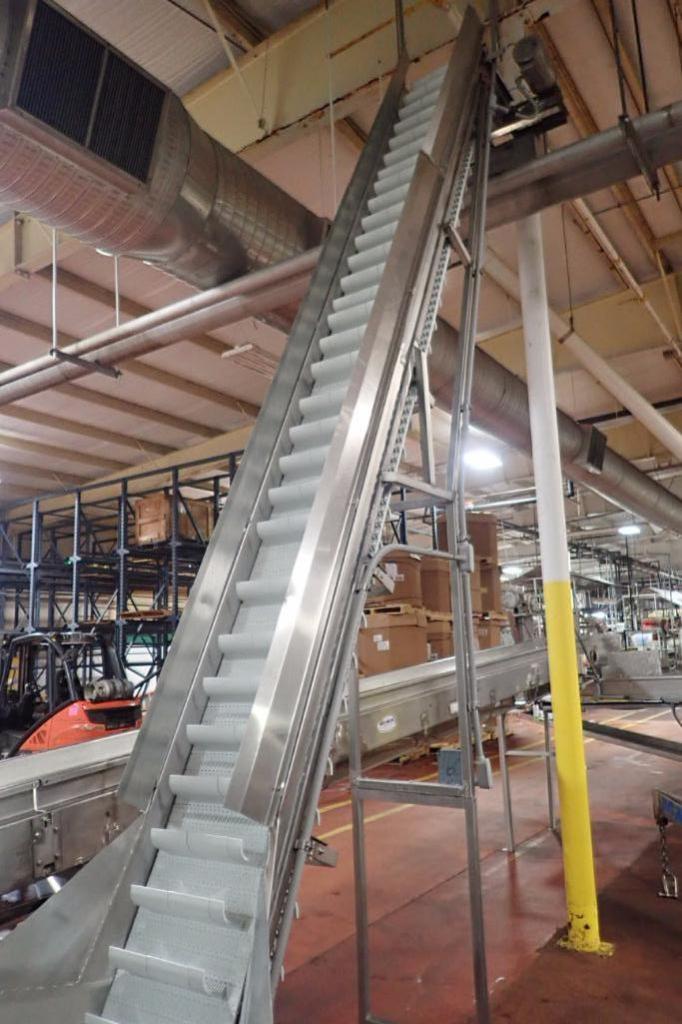 Incline flighted Z conveyor with hopper infeed, 14 ft. long x 16 in