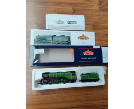 Bachmann Green arrow Locomotive with tender boxed . 