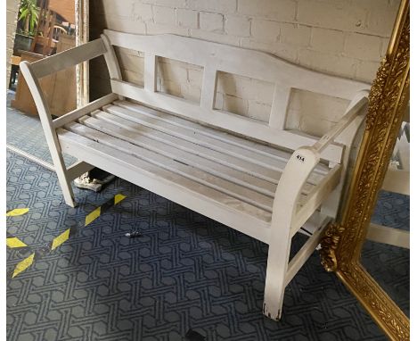 GARDEN BENCH