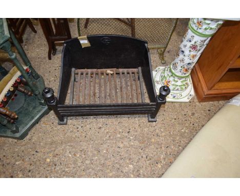Cast iron fire grate
