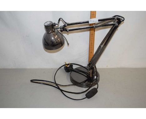A adjustable desk lamp
