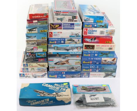 Thirty two 1:72 scale aircraft model kits, including, Revell kits, Heinkel he 115 c1, Avro Lancaster mk1, Douglas dc-3, Lockh