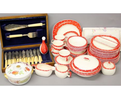 A quantity of Stylecraft Midwinter table wares together with a Royal Worcester Evesham lidded dish,  embroidered table linen,
