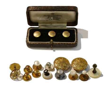 Three 15 carat gold dress studs, cased; two 18 carat gold dress studs; two 9 carat gold dress studs; a dress stud, stamped '9