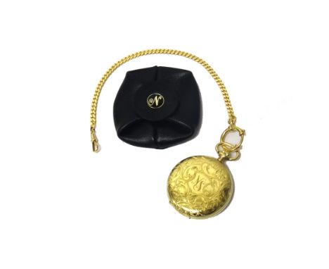 A gentleman's gold cased, keyless wind, hunting cased pocket watch, with a jewelled Swiss lever movement, the white enamelled