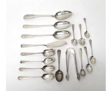 Silver table flatware, comprising; a pair of rat tail pattern tablespoons, London 1912, a fiddle pattern tablespoon, two pair