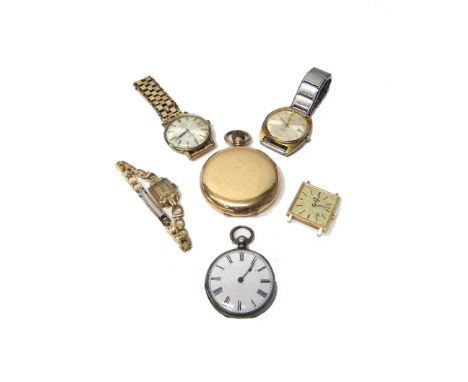 A gentleman's 9ct gold square cased Berkeley wristwatch, the signed square textured dial, with black baton shaped numerals, d