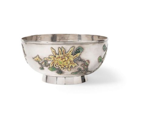  FINE EXPORT SILVER AND CLOISONNÉ ENAMELLED 'CHRYSANTHEMUM' BOWL HUANG QIU JI, CANTON & SHANGHAI, CA. 1850-1925 清末民初 「黃球記」、「9